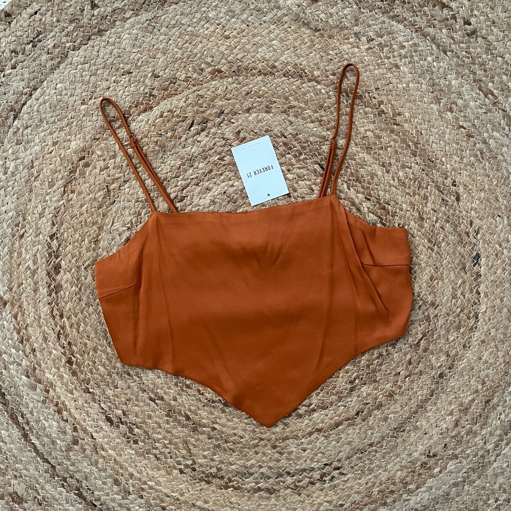 NWT Forever 21 Burnt Orange Satin Scarf Top. Size Medium.